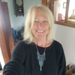 Meet your Posher, Debra